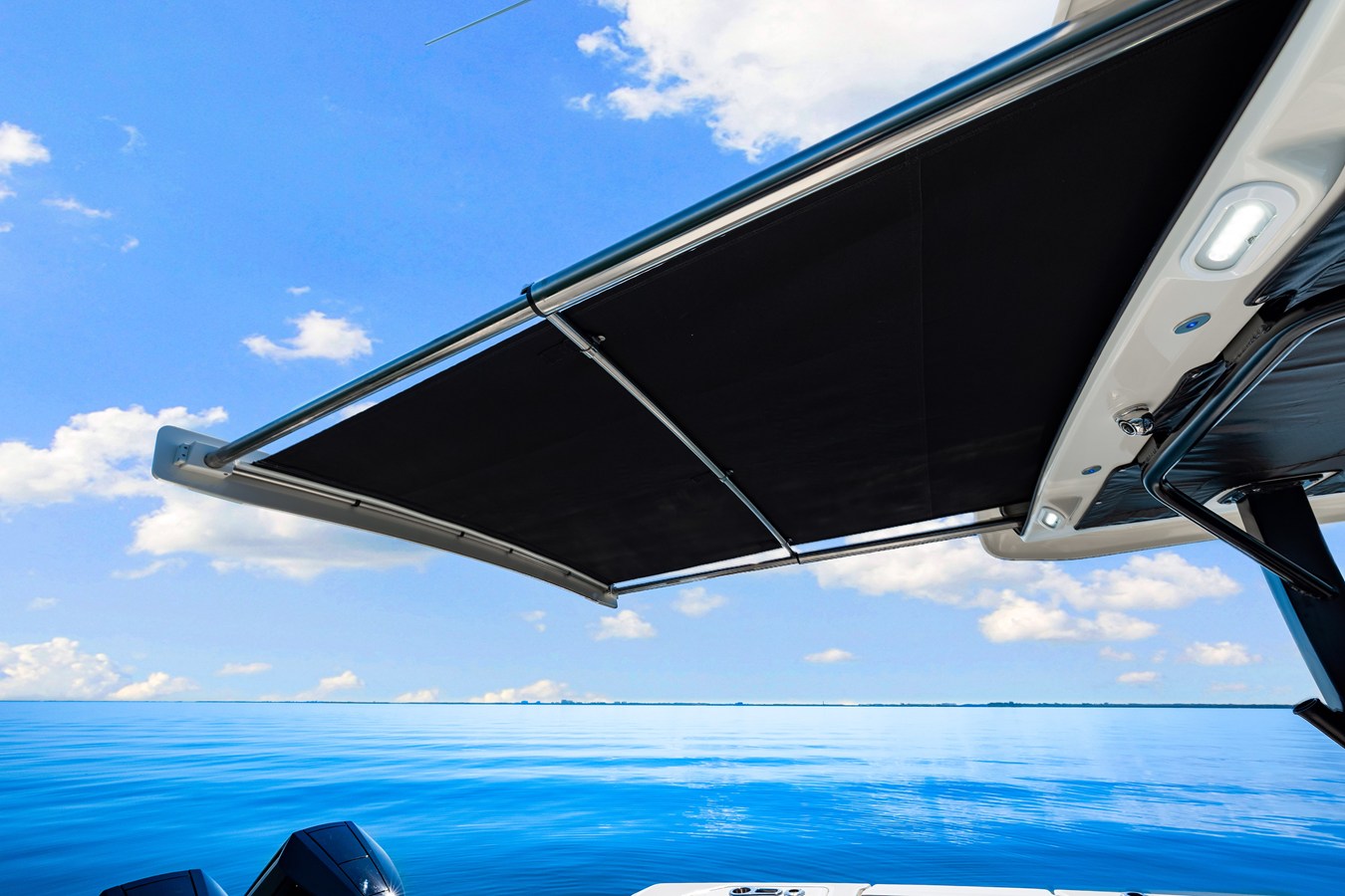 2026 Boston Whaler 380 Outrage 48