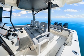 2026 Boston Whaler 380 Outrage 34