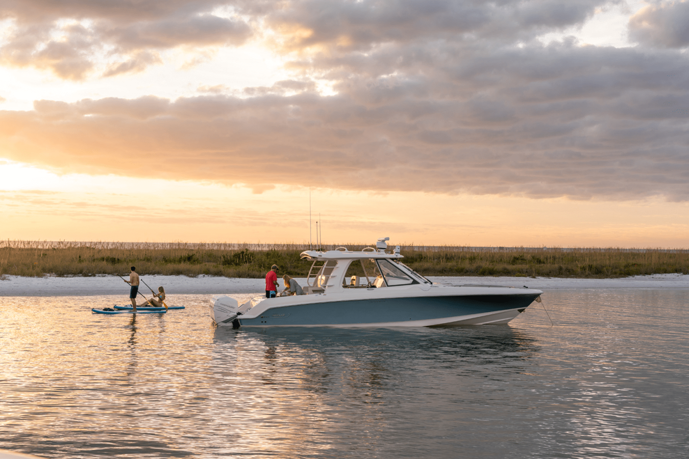 2027 Boston Whaler 380 Realm 14