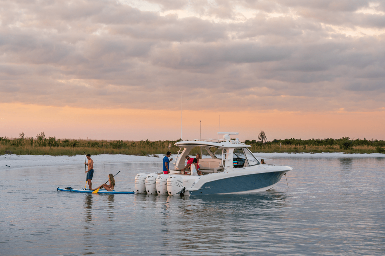 2027 Boston Whaler 380 Realm 16