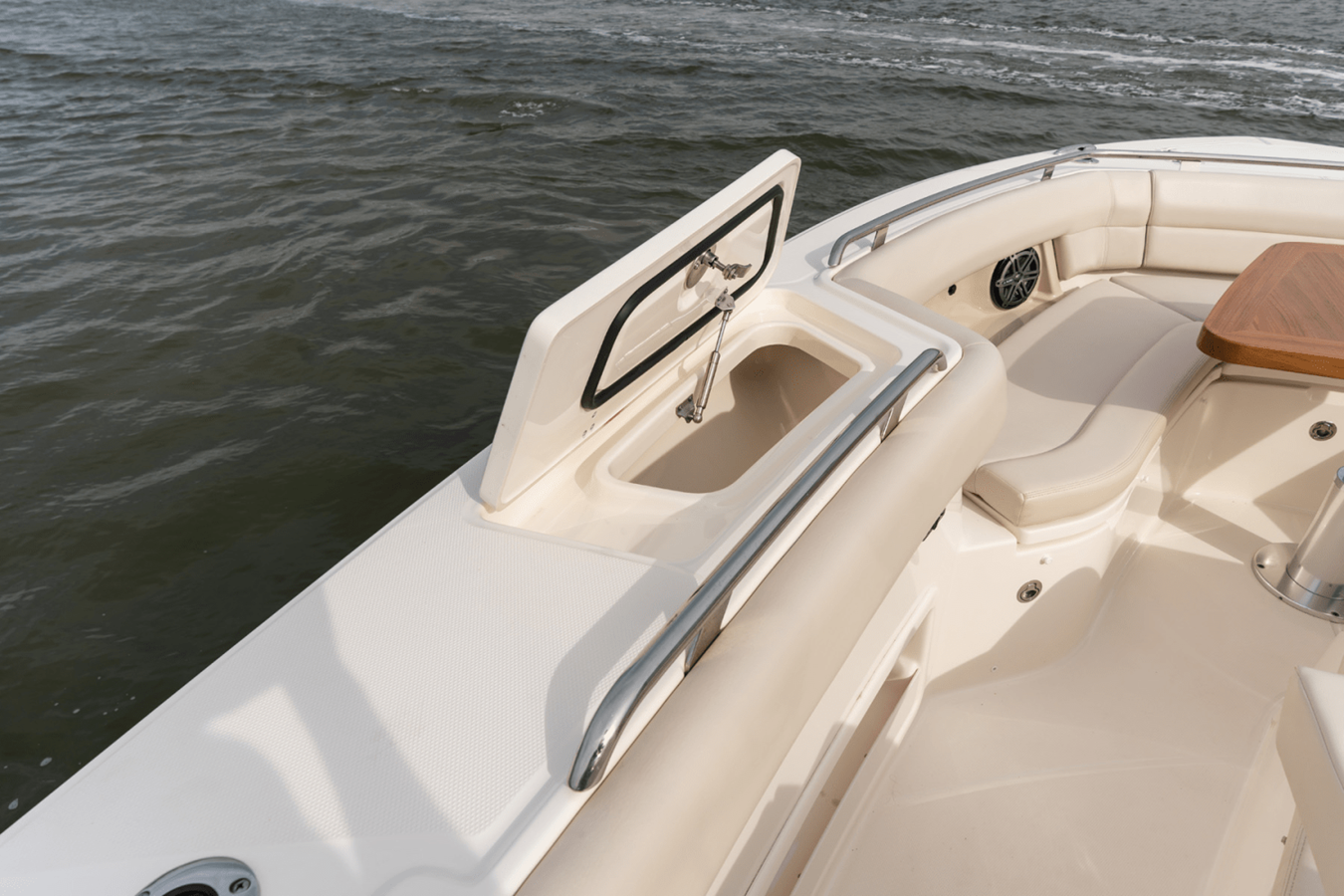 2027 Boston Whaler 380 Realm 68