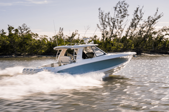 Boston Whaler 380 Realm 1 2027 Boston Whaler 380 Realm 2