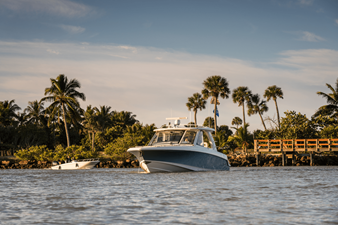 2027 Boston Whaler 380 Realm 24