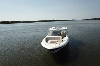 2027 Boston Whaler 380 Realm 28