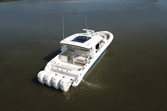 2027 Boston Whaler 380 Realm 37