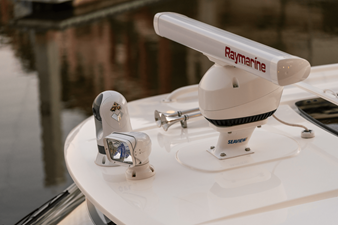 2027 Boston Whaler 380 Realm 57