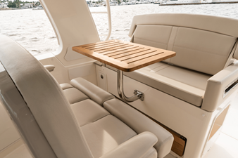 2027 Boston Whaler 380 Realm 105