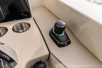 2027 Boston Whaler 380 Realm 107