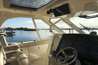2027 Boston Whaler 380 Realm 122