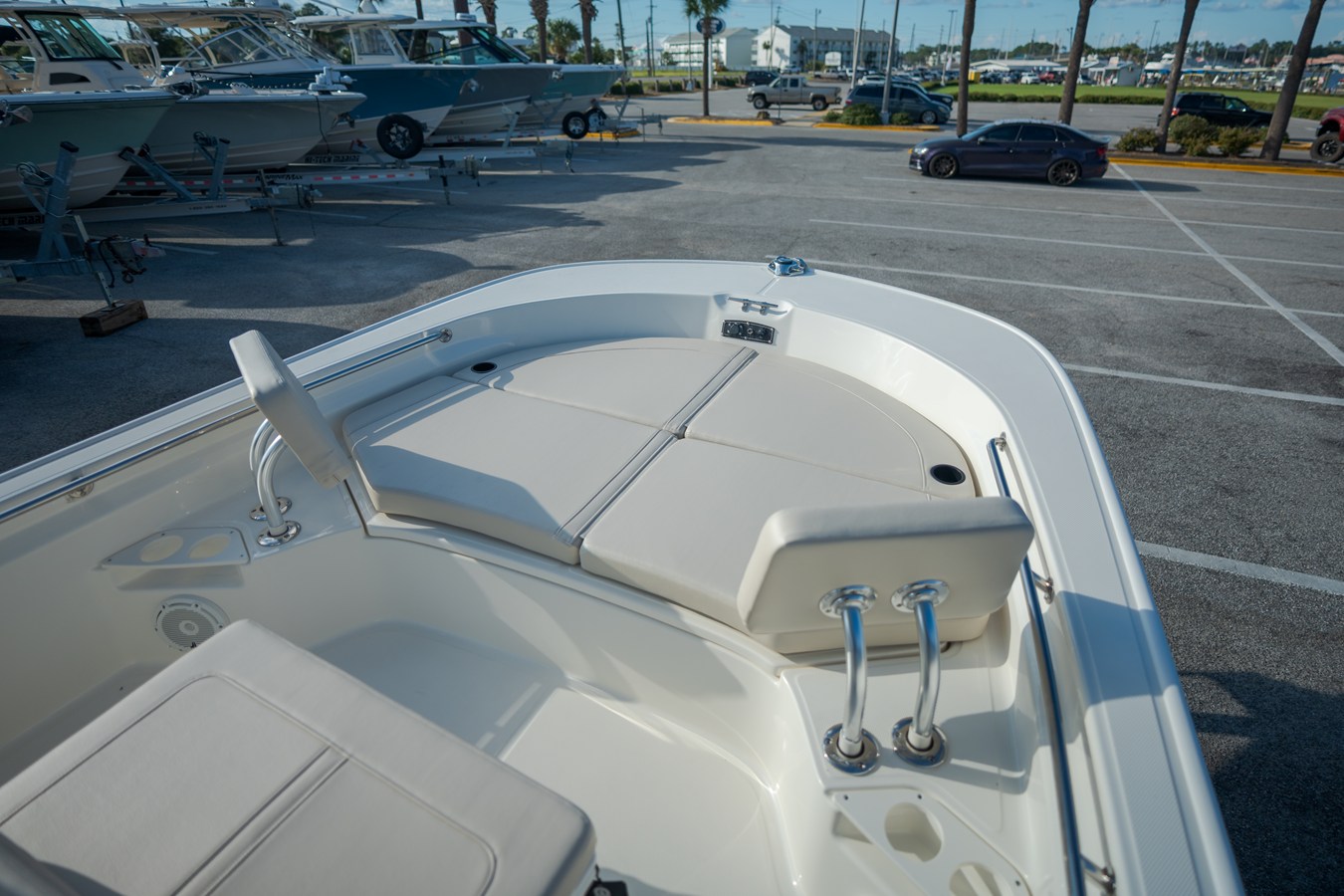 2027 Boston Whaler 210 Montauk 10