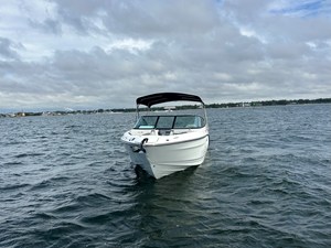 Sea Ray SLX 260 Outboard 4 2026 Sea Ray SLX 260 Outboard 5