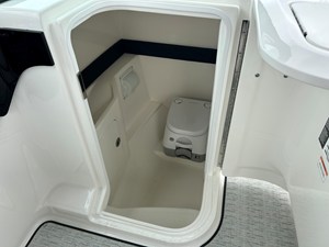 2026 Sea Ray SLX 260 Outboard 22