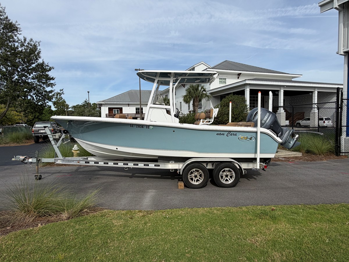 2023 Sea Hunt ULTRA 219 1