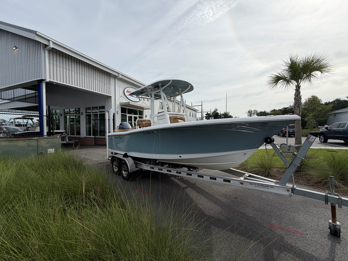 2023 Sea Hunt ULTRA 219 3