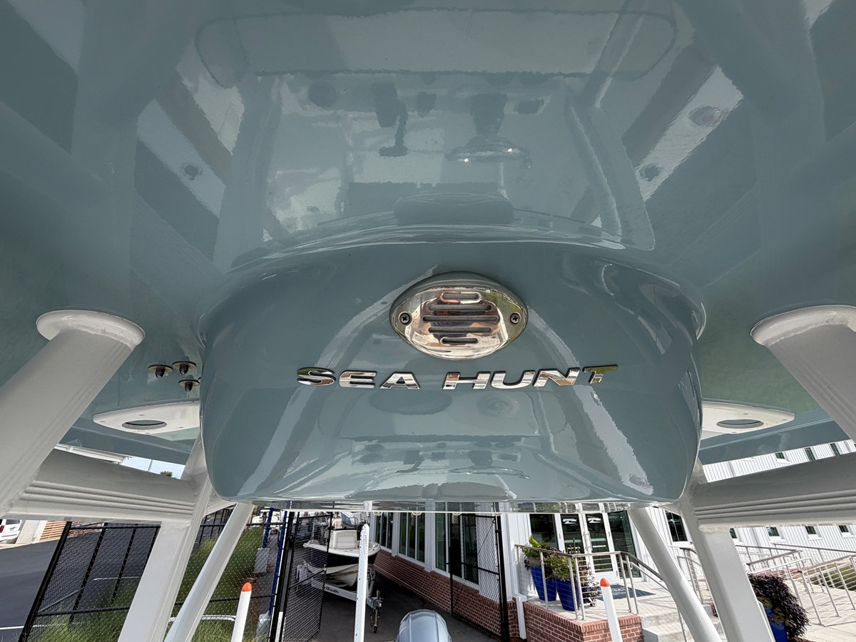 2023 Sea Hunt ULTRA 219 23