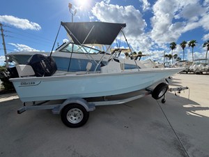 Boston Whaler 170 Montauk 0 2027 Boston Whaler 170 Montauk 1