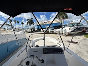 Boston Whaler 170 Montauk 12 2027 Boston Whaler 170 Montauk 13