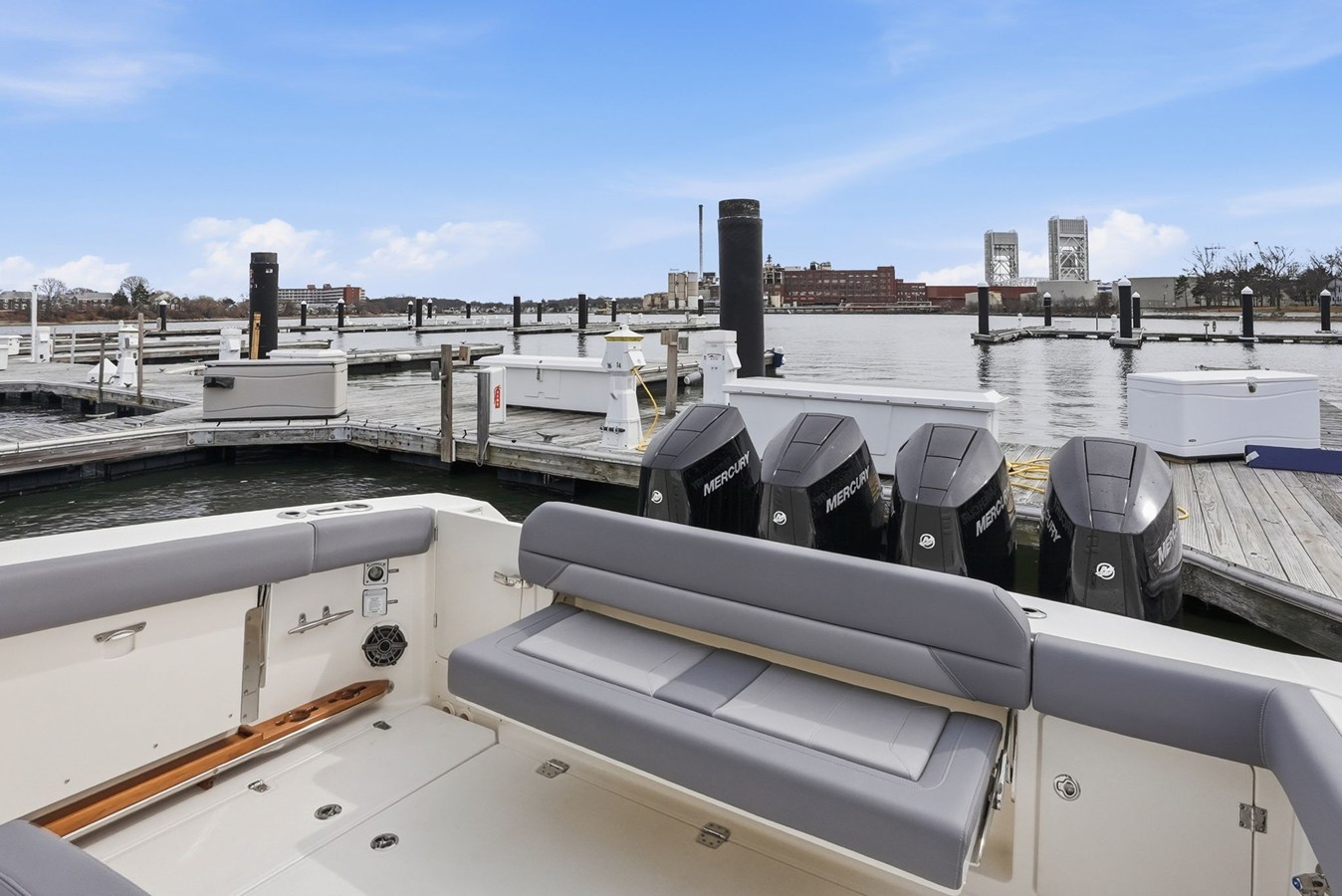 2026 Boston Whaler 380 Outrage 11