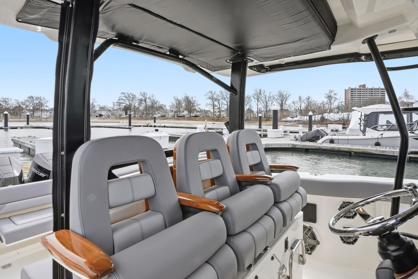 2026 Boston Whaler 380 Outrage 14