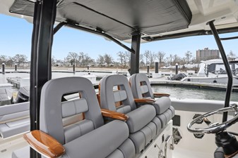 2026 Boston Whaler 380 Outrage 14