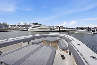 2026 Boston Whaler 380 Outrage 27