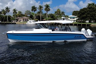 Cruisers Yachts 38 VTR 3 2026 Cruisers Yachts 38 VTR 4