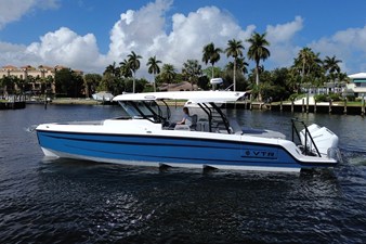 Cruisers Yachts 38 VTR 4 2026 Cruisers Yachts 38 VTR 5