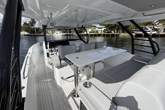 Cruisers Yachts 38 VTR 26 2026 Cruisers Yachts 38 VTR 27