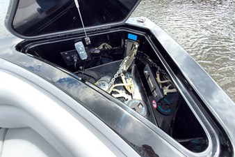 2024 Aviara AV32 Outboard 21