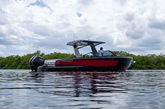 2024 Aviara AV32 Outboard 29