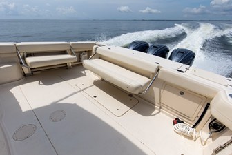 Grady-White 370 EXPRESS 54 2022 Grady-White 370 EXPRESS 55