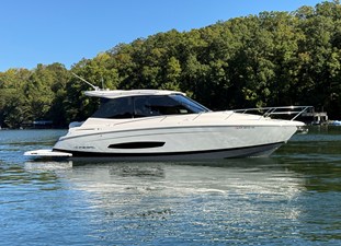 Regal 36 GRANDE COUPE 4 2021 Regal 36 GRANDE COUPE 5