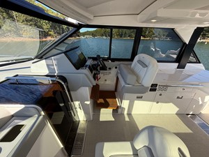 Regal 36 GRANDE COUPE 28 2021 Regal 36 GRANDE COUPE 29