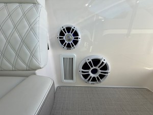 Regal 36 GRANDE COUPE 35 2021 Regal 36 GRANDE COUPE 36