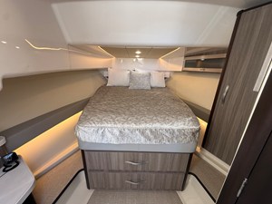 Regal 36 GRANDE COUPE 47 2021 Regal 36 GRANDE COUPE 48