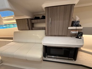 Regal 36 GRANDE COUPE 53 2021 Regal 36 GRANDE COUPE 54
