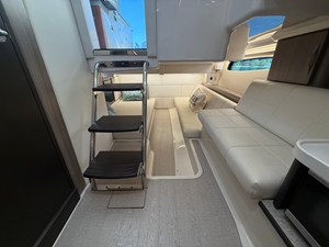 Regal 36 GRANDE COUPE 55 2021 Regal 36 GRANDE COUPE 56