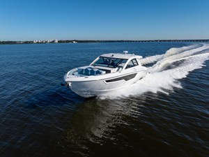 2027 Cruisers Yachts 50 GLS OB 10
