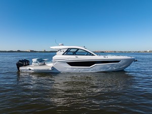 2027 Cruisers Yachts 50 GLS OB 11