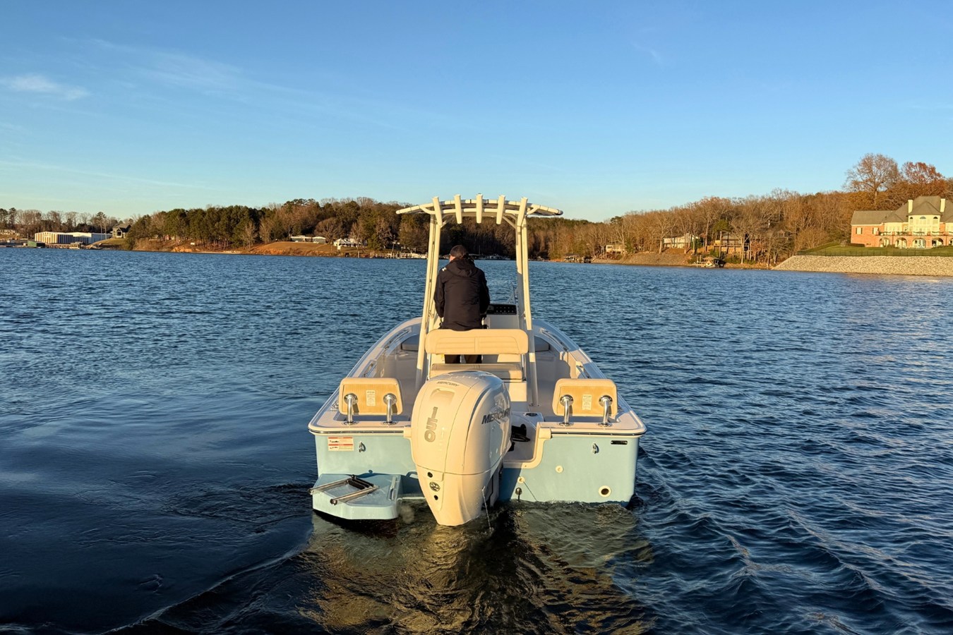2026 Boston Whaler 190 Montauk 3