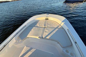 2026 Boston Whaler 190 Montauk 25