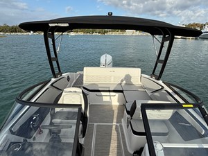 2026 Sea Ray SPX 210 Outboard 12