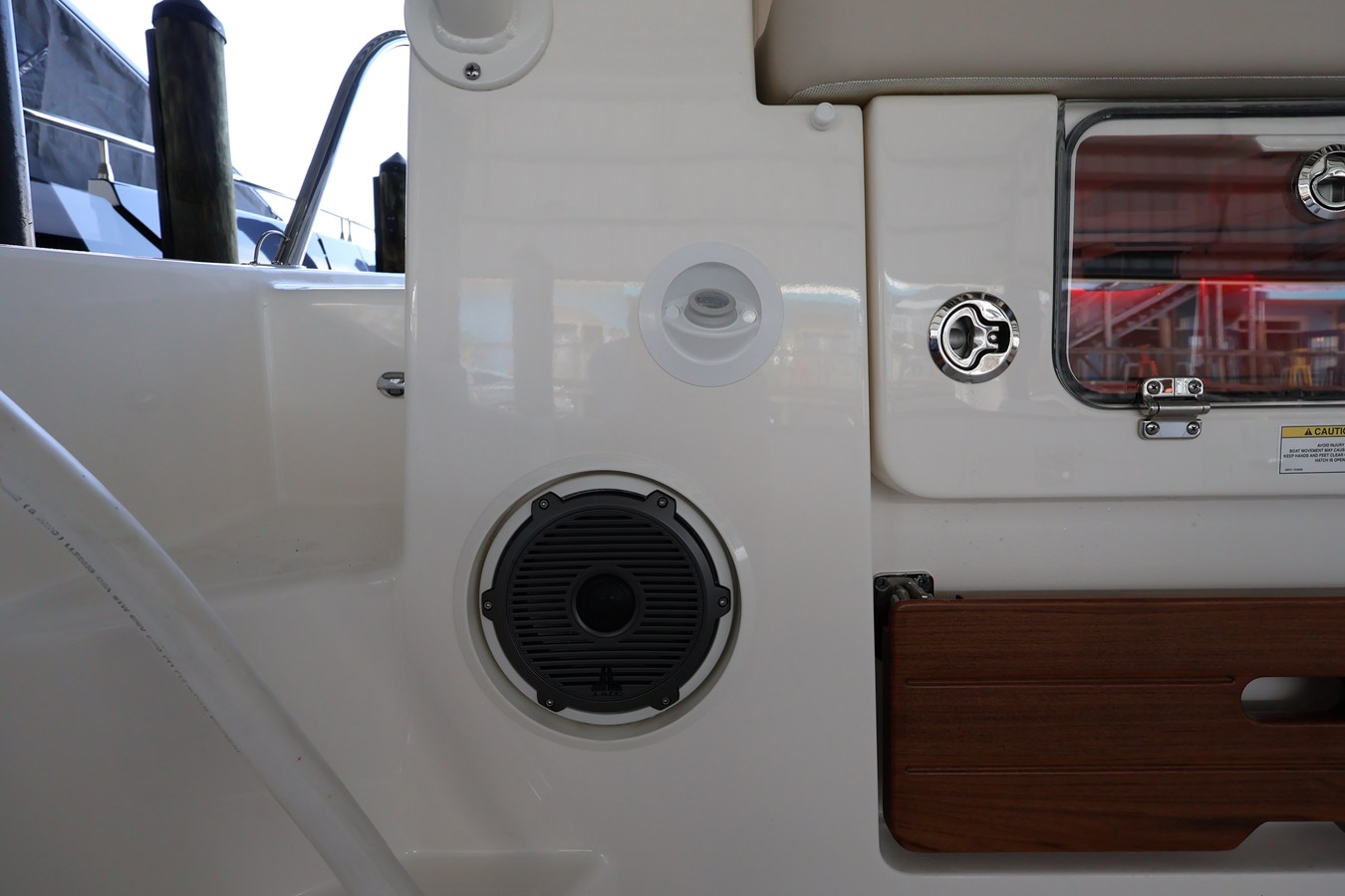2026 Boston Whaler 405 Conquest 33