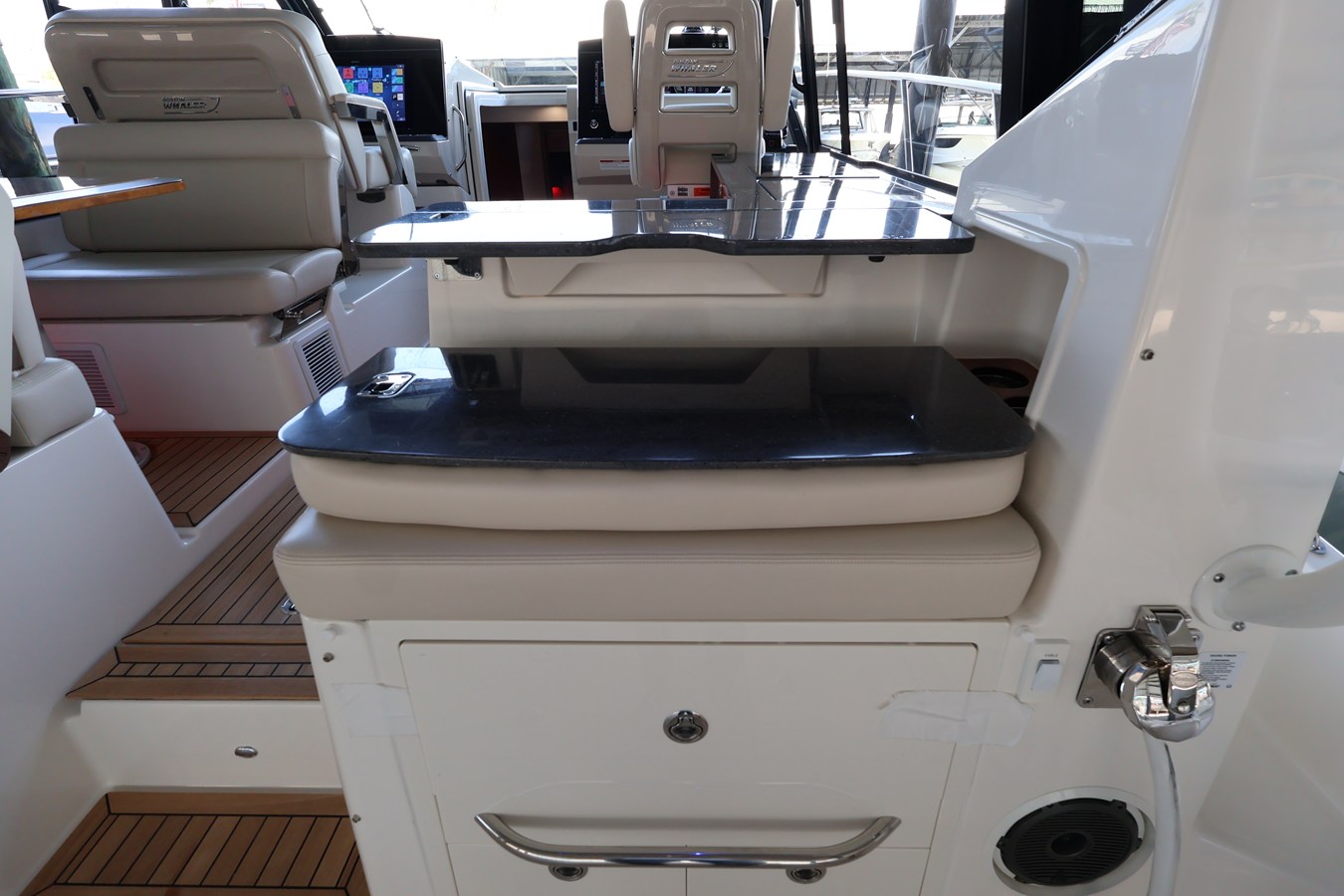 2026 Boston Whaler 405 Conquest 36