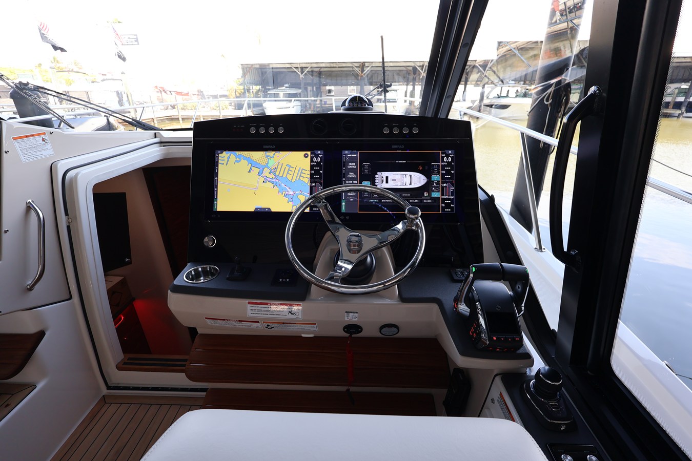 2026 Boston Whaler 405 Conquest 52