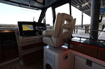 2026 Boston Whaler 405 Conquest 51