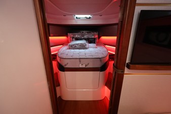 2026 Boston Whaler 405 Conquest 68