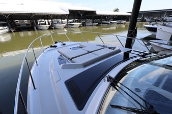 2026 Boston Whaler 405 Conquest 95