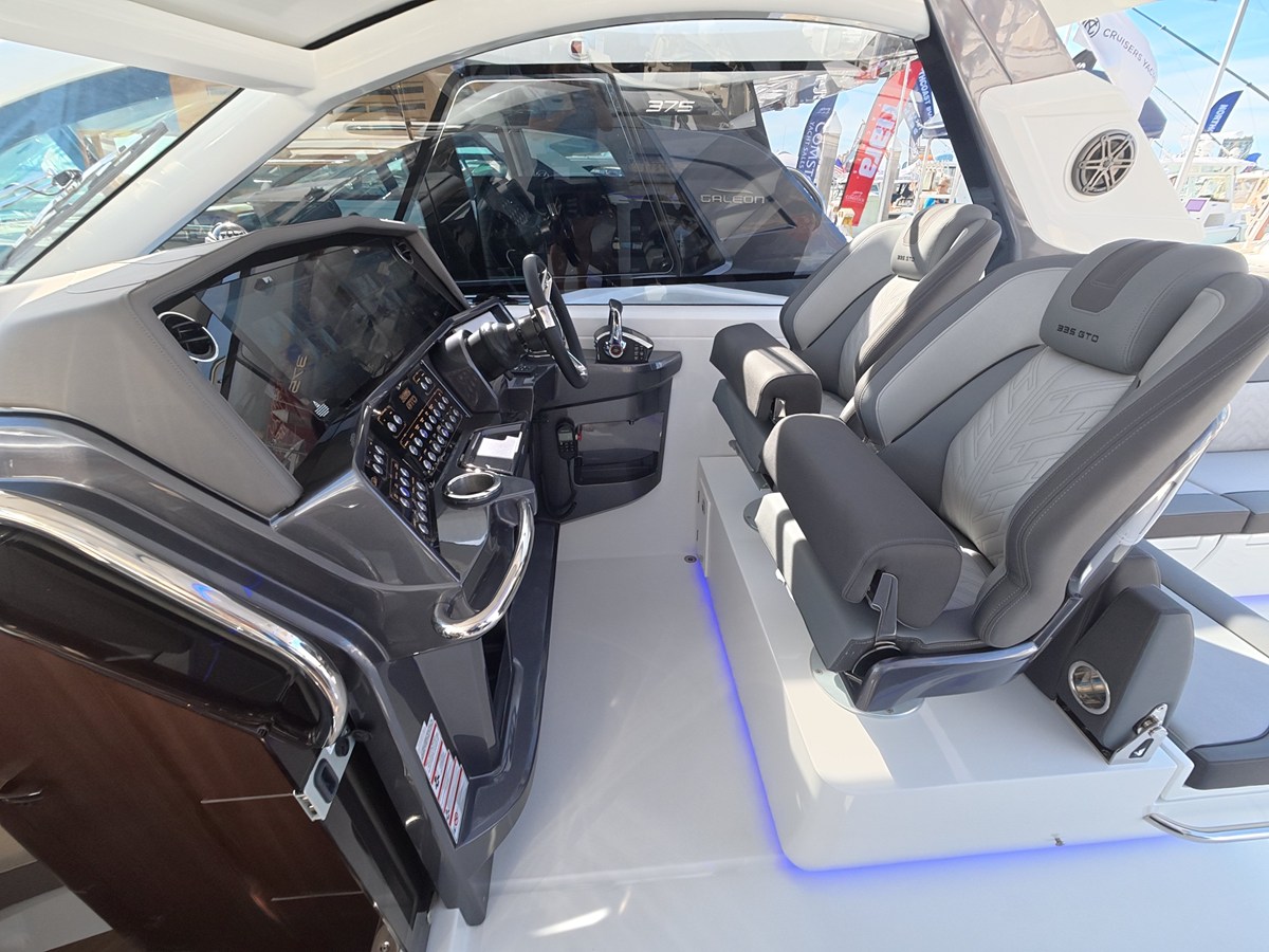 2027 Galeon 335 GTO 15