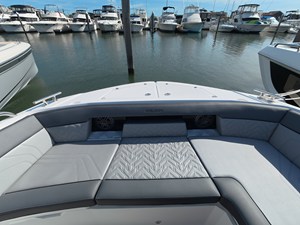 2027 Galeon 335 GTO 30